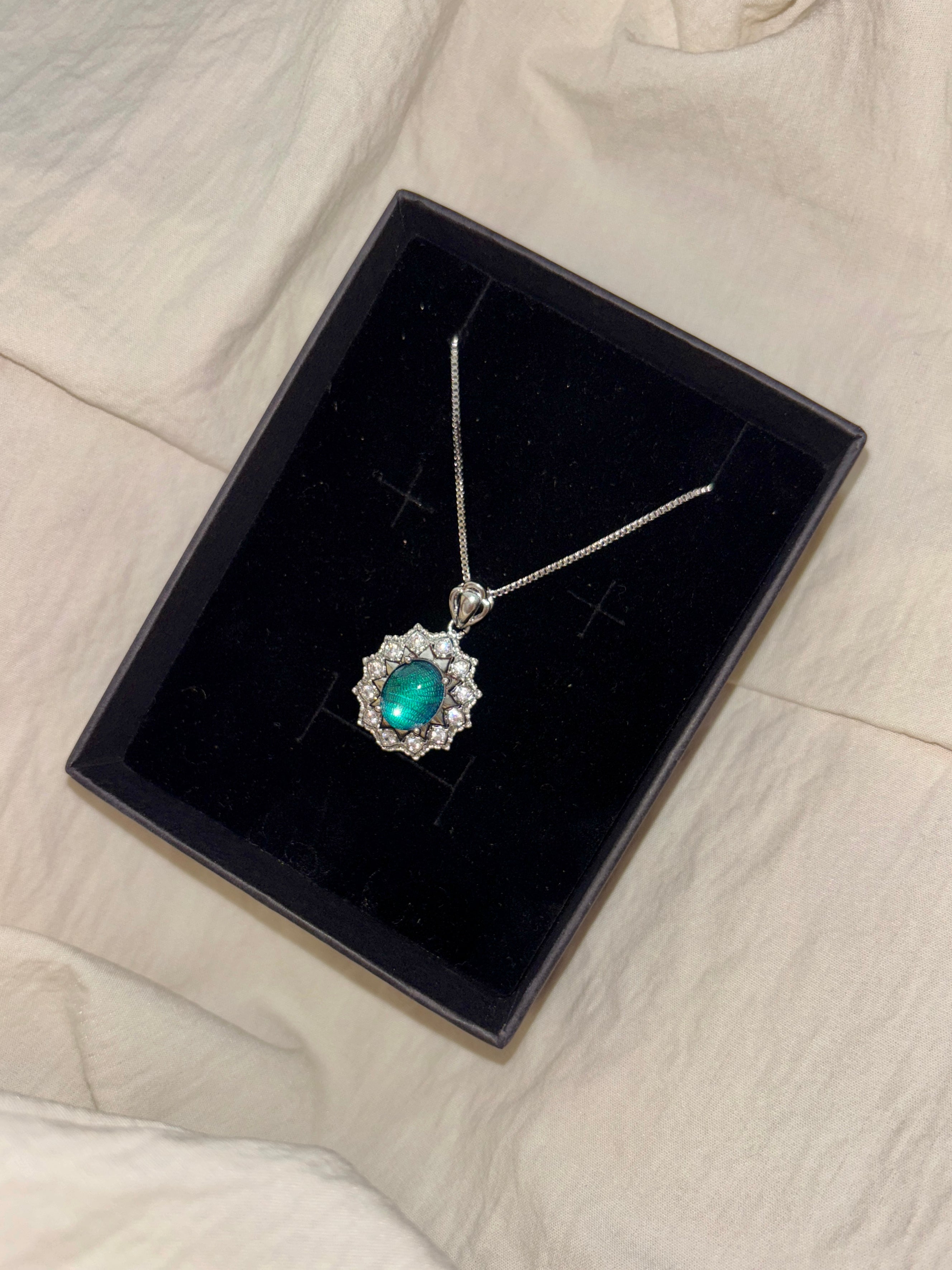Blue Blossom Glow Necklace