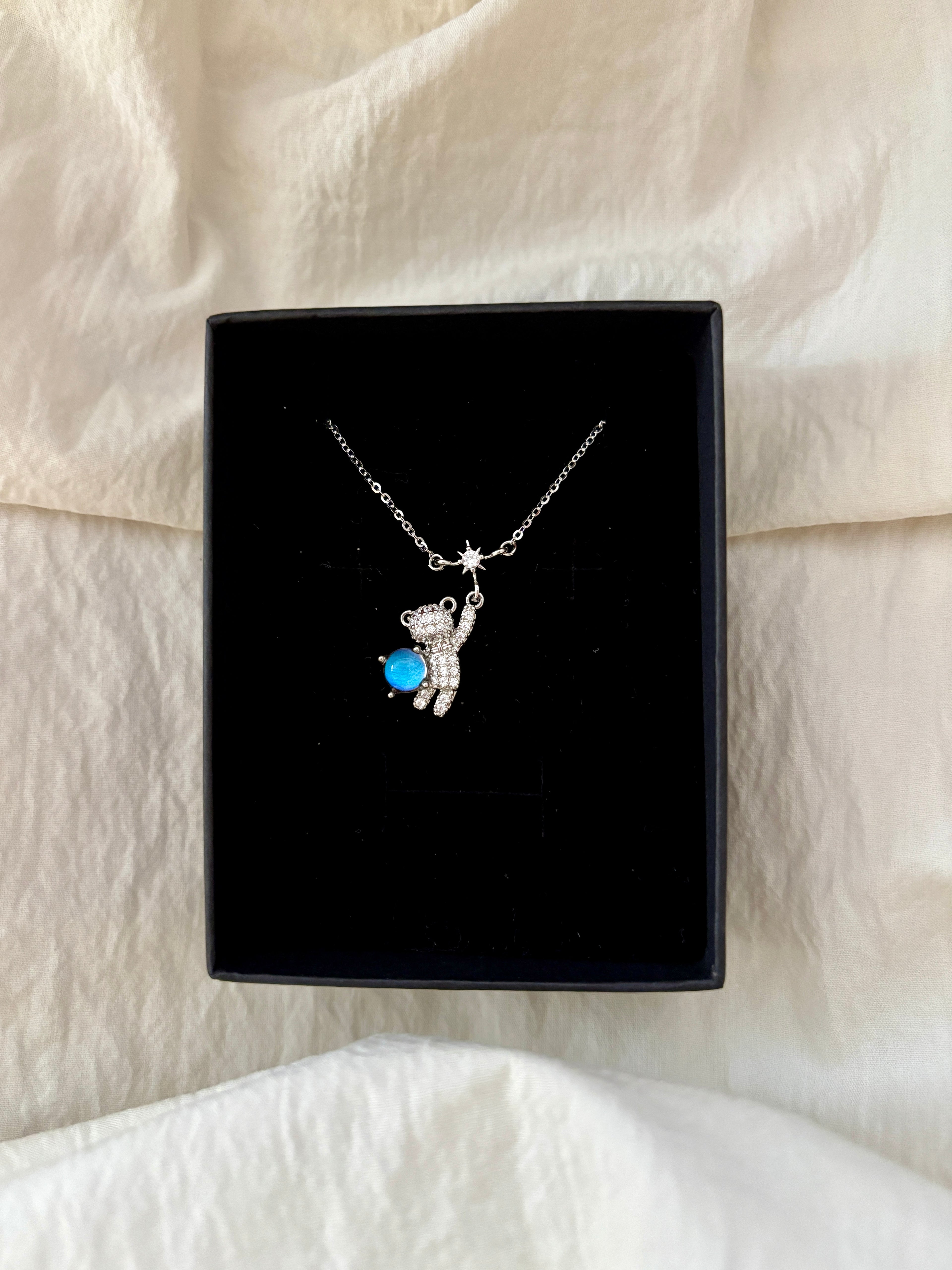 Midnight Kiss Necklace